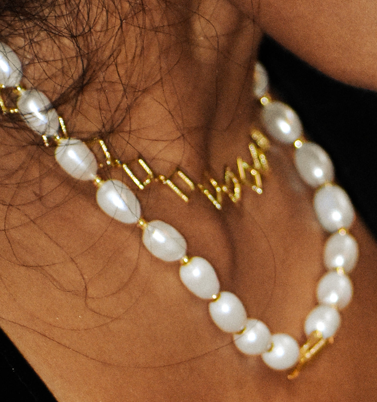 Golden Axis Pearl Necklace