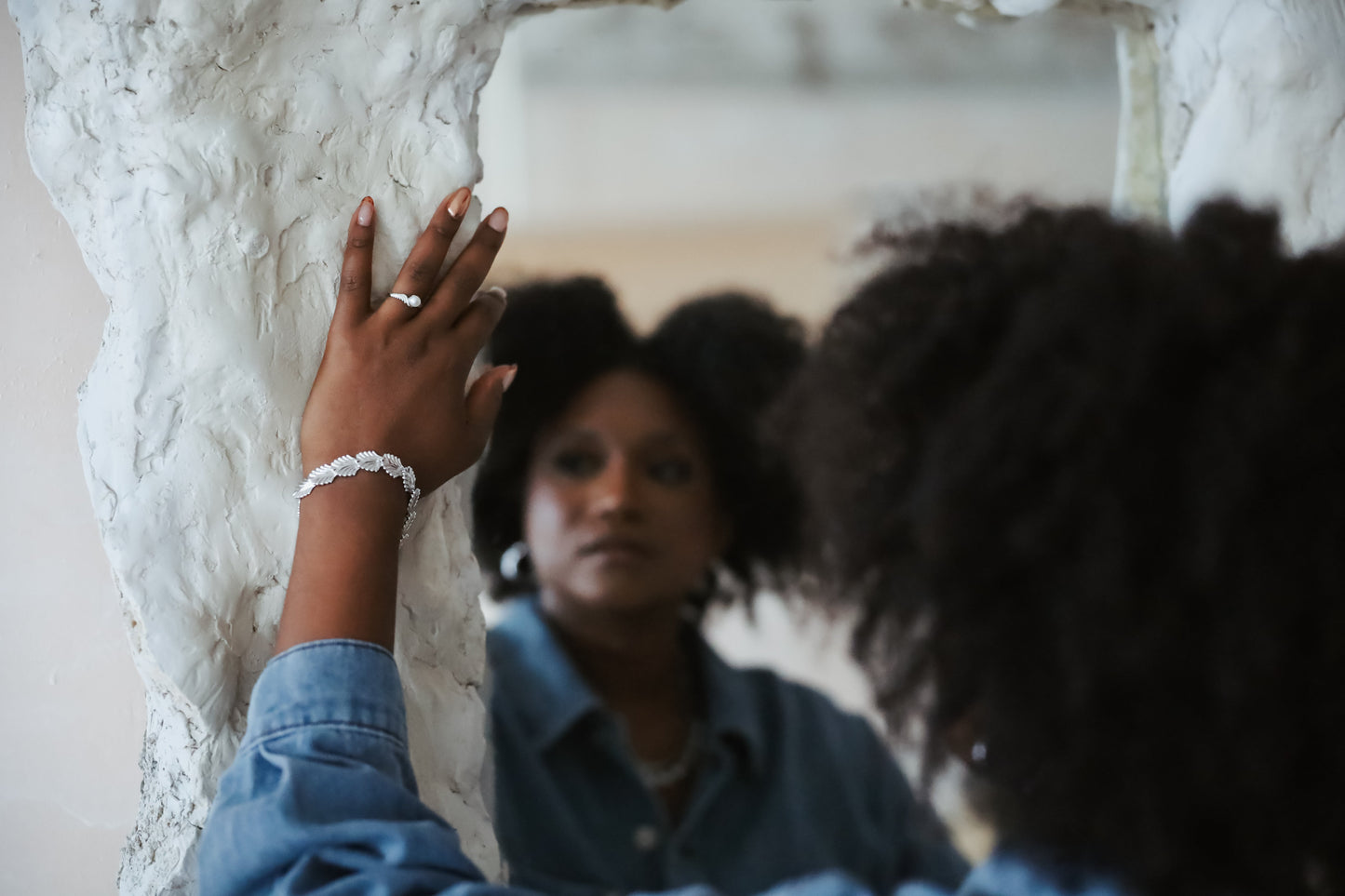 Stylish Foliage Link Bracelet by MINIMO Jewelry, showcasing art deco-inspired palm motifs linked together, a perfect piece for modern elegance.